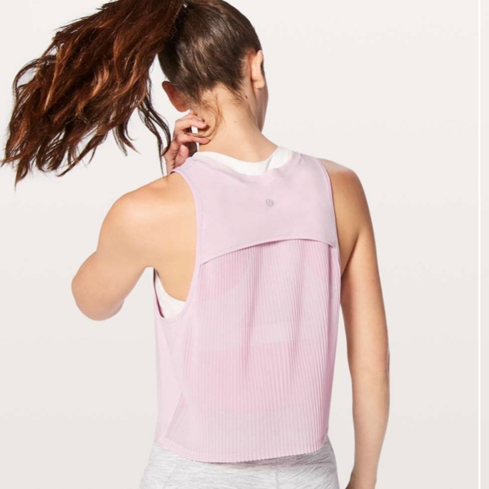 Lululemon Just pleat it tank